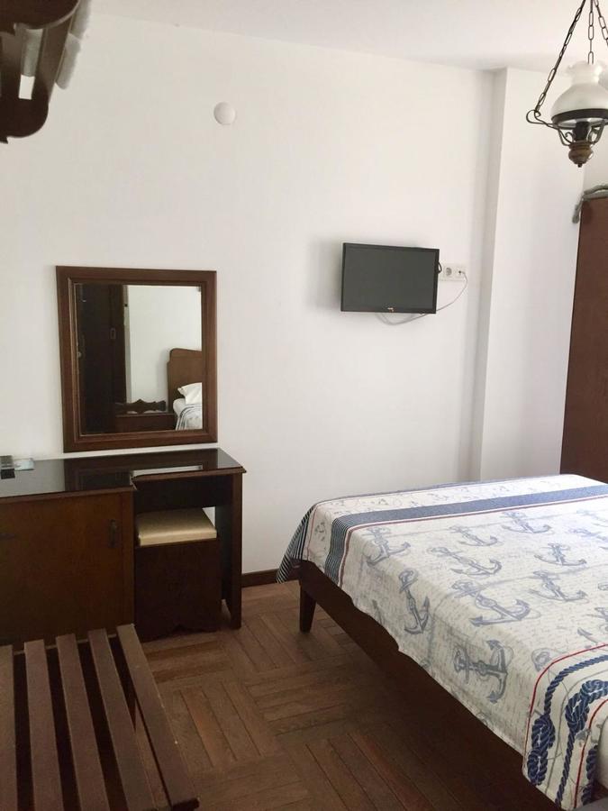 船长汽车旅馆 Siğacık 外观 照片