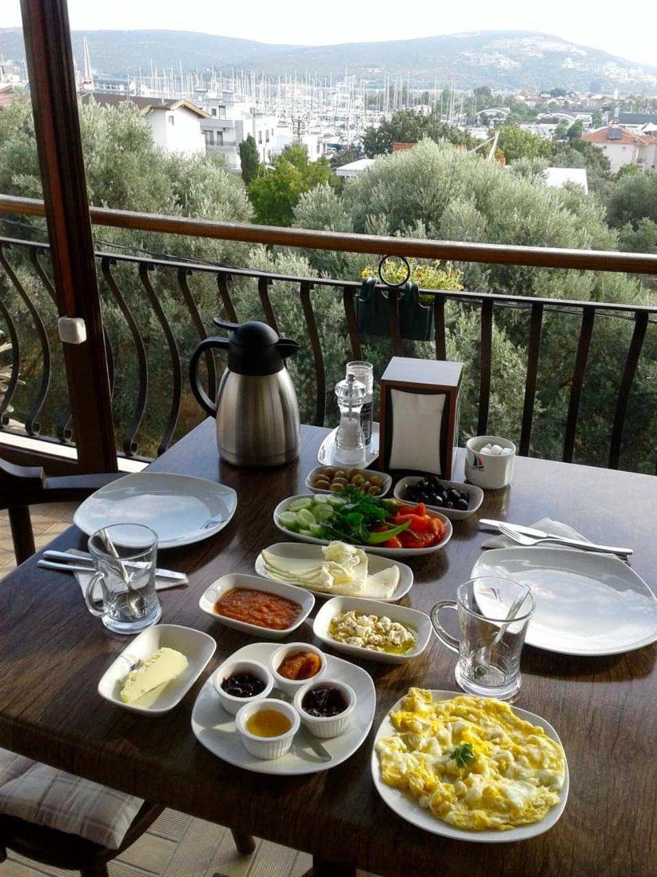 船长汽车旅馆 Siğacık 外观 照片